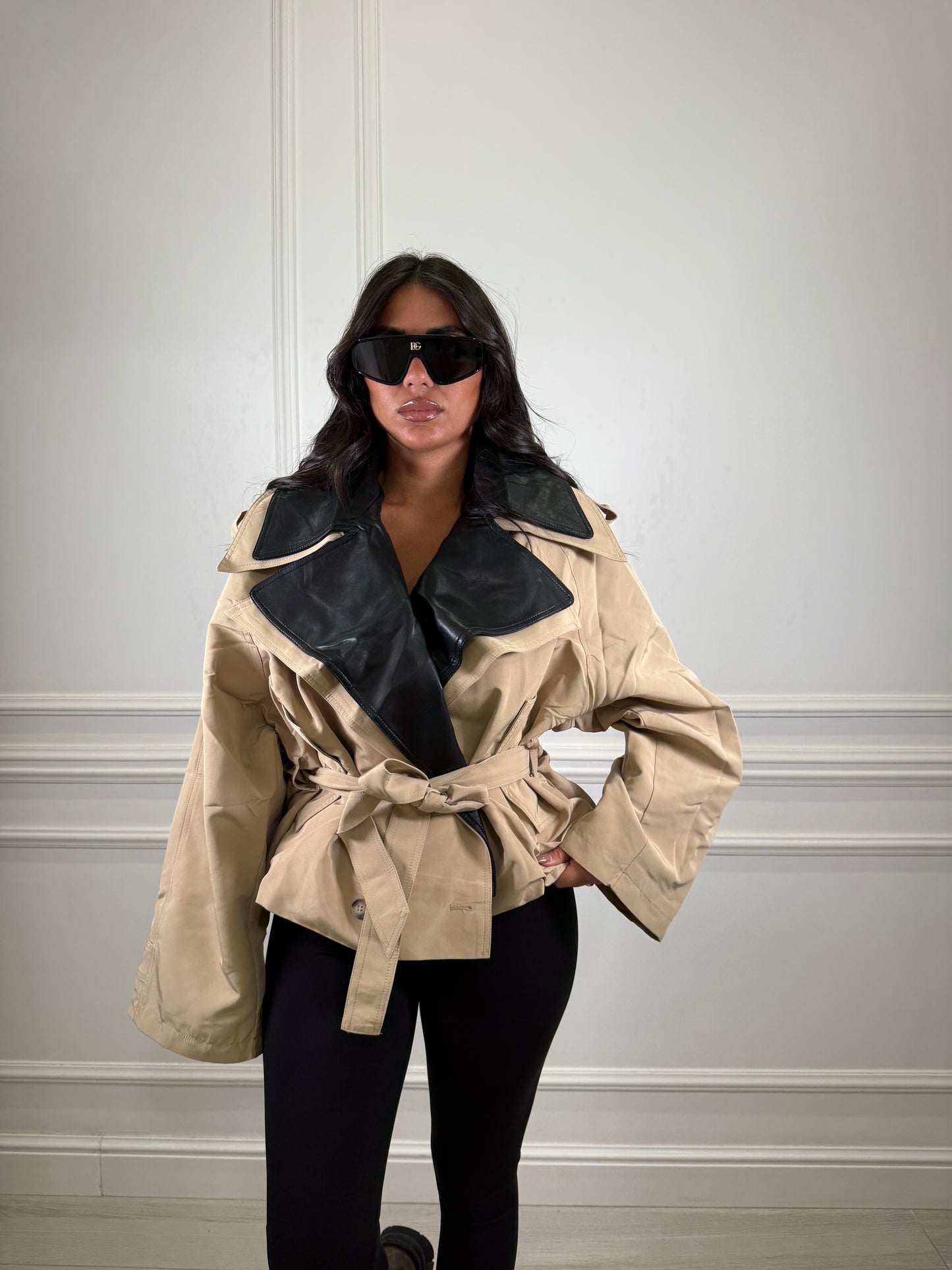Trench corto