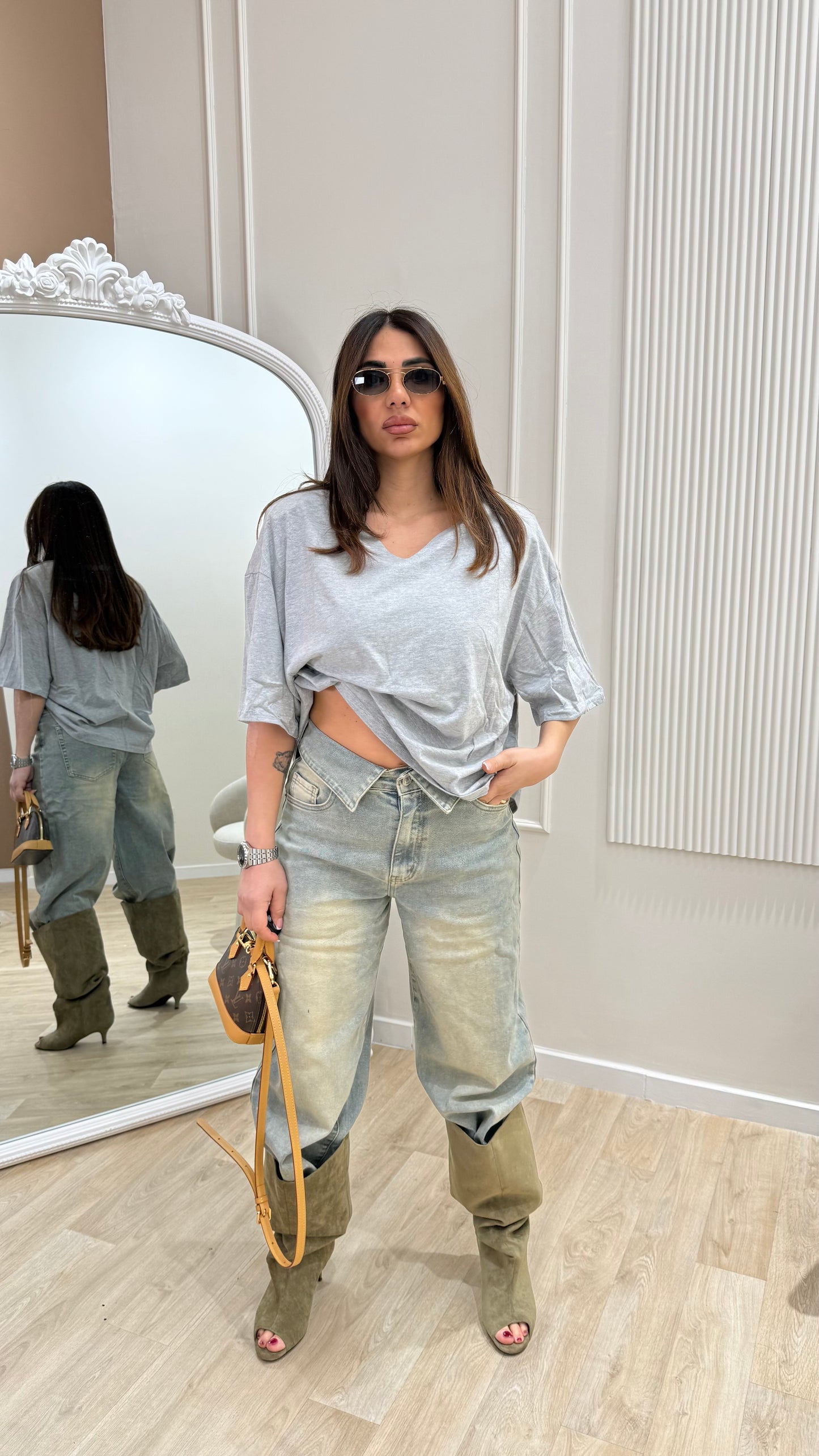 T shirt scollo V